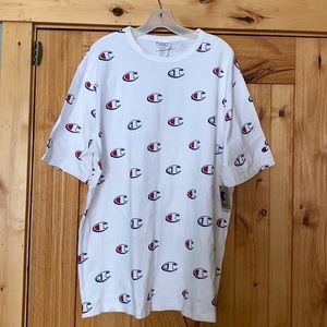 Signature Champion All Over Print Heritage Logo T-Shirt Tee Heavyweight fabric